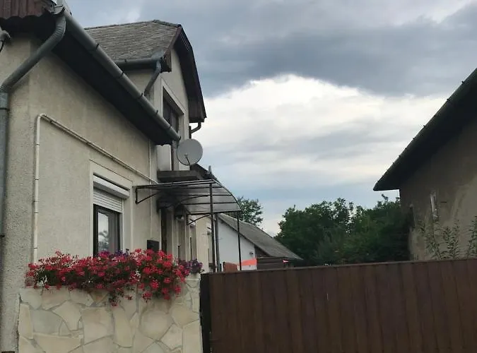 Pensjonat Nyugalom Piheno